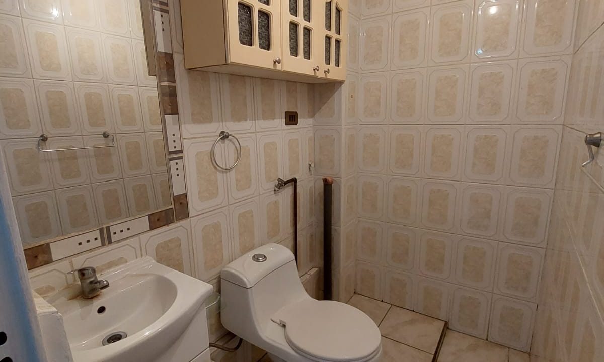 BAÑO 1