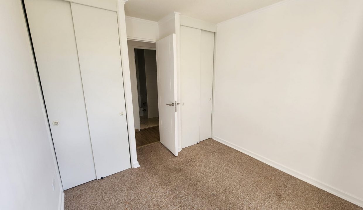 36937529-00e7-417c-9e61-bf65a38b616c